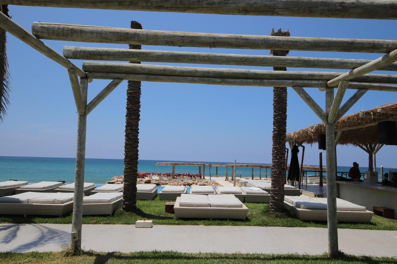 Lost At Sea Hotell Damour Exteriör bild